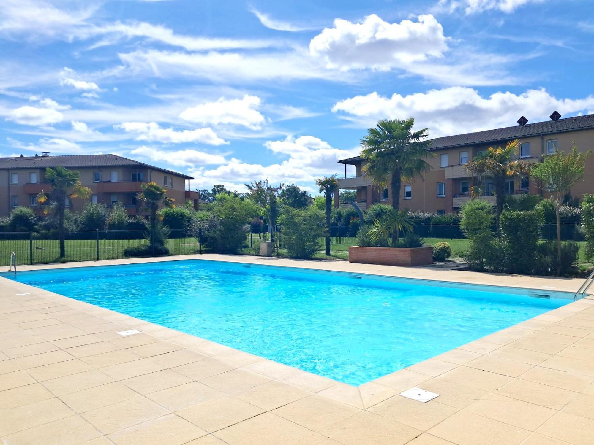 شقة Le Montauriol - Logement Avec Terrasse - Piscine -Tennis - Place De Parking Privee مونْتوبا المظهر الخارجي الصورة